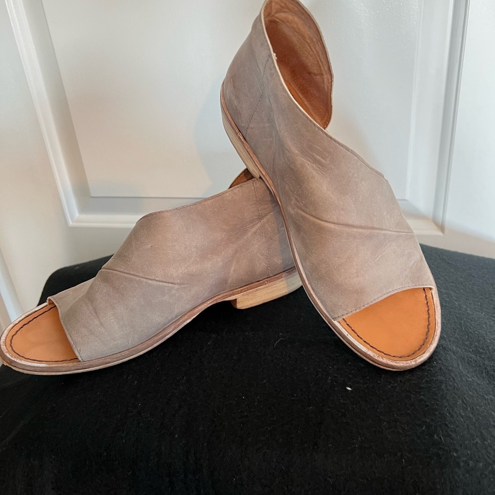 Free People Beige Open-Toe Sandals - Picture 3 of 7